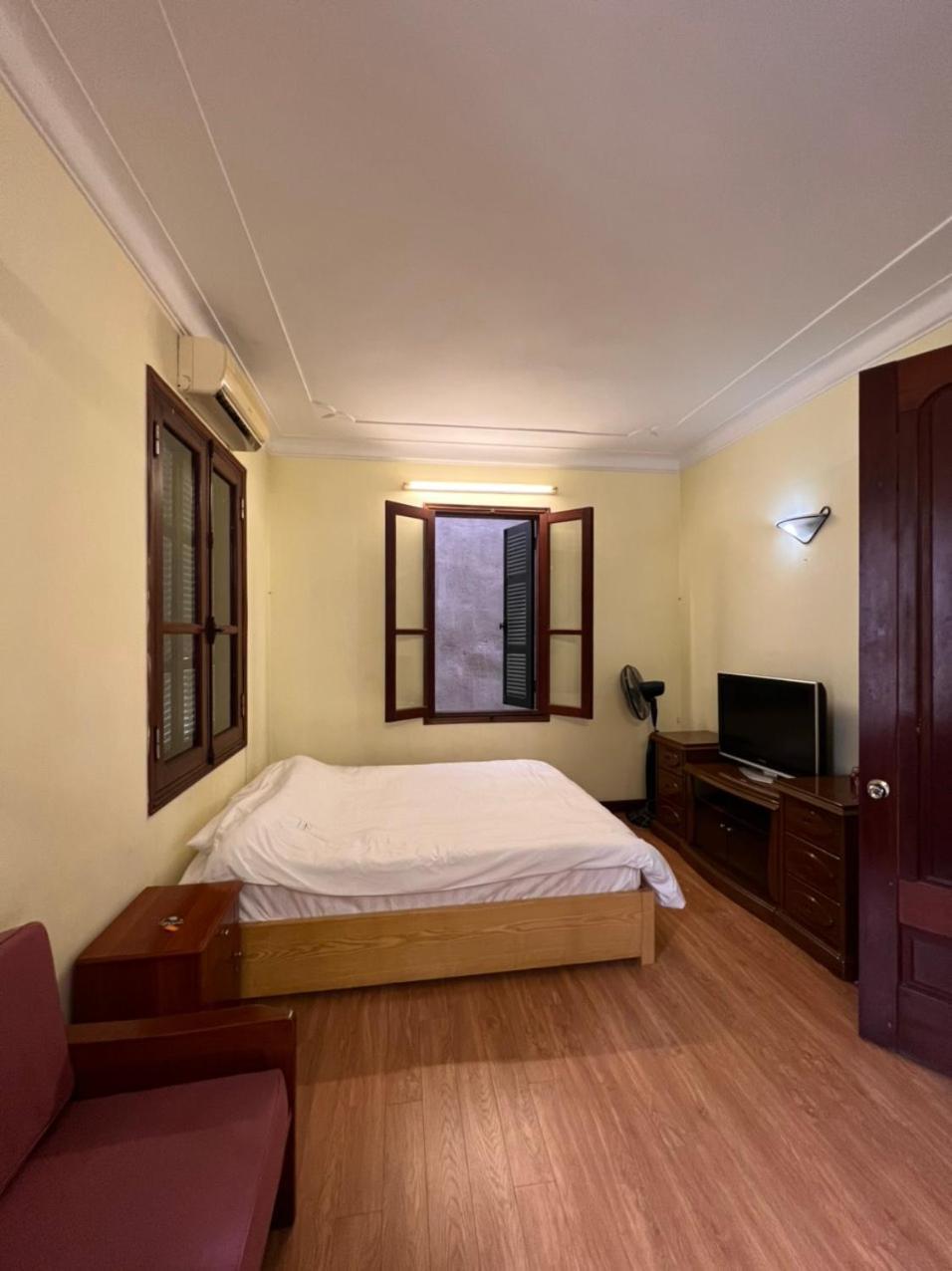 French-Styled House Apartment Hanoi Exterior photo