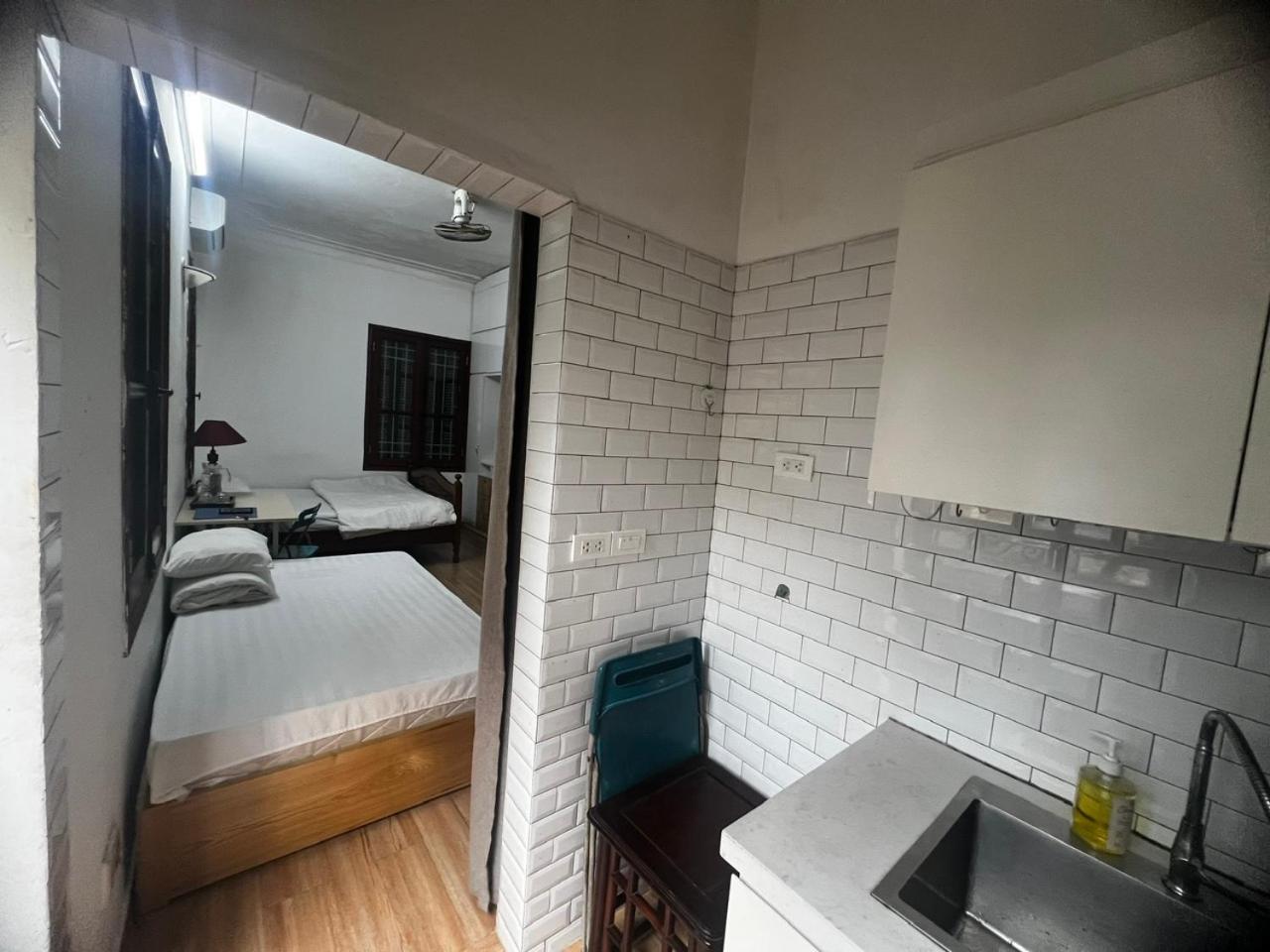 French-Styled House Apartment Hanoi Exterior photo